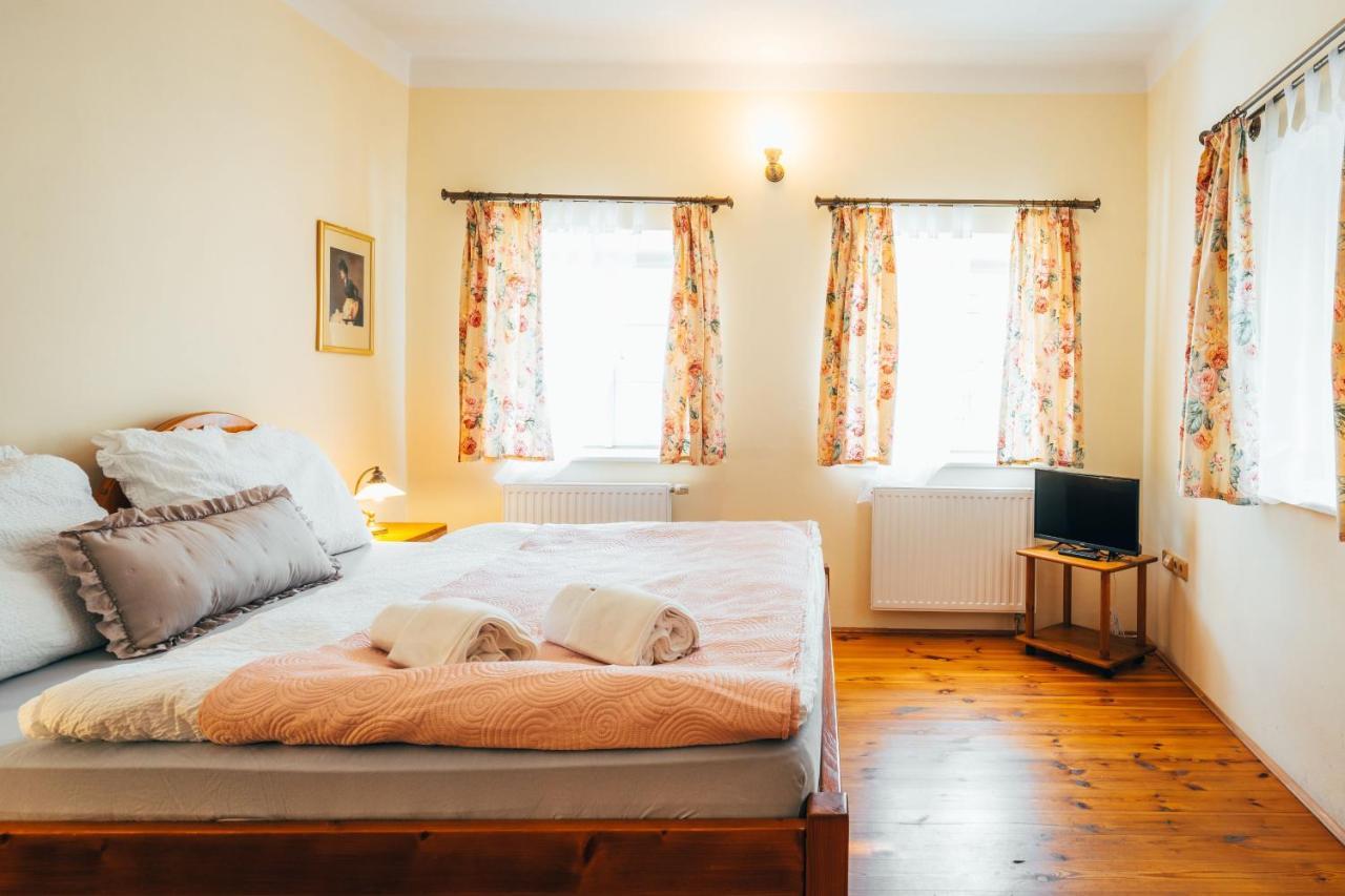 Sv. Hubertus Hotel Český Krumlov Buitenkant foto